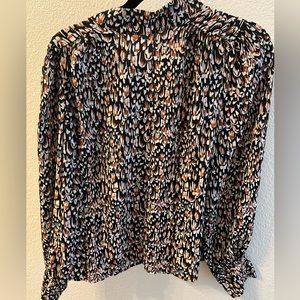 Like new, long sleeve EXPRESS blouse